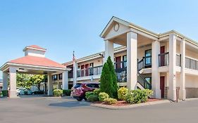 Econo Lodge Inn & Suites Murfreesboro Shopping District